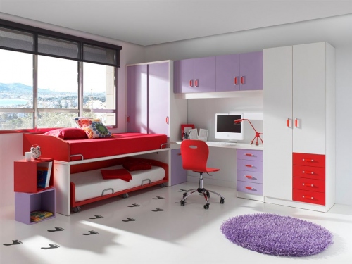 Dormitorio juvenil en Blanco, Rojo y Lila de Muebles Orts